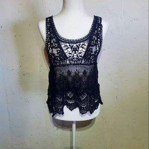 Machine lace tank
